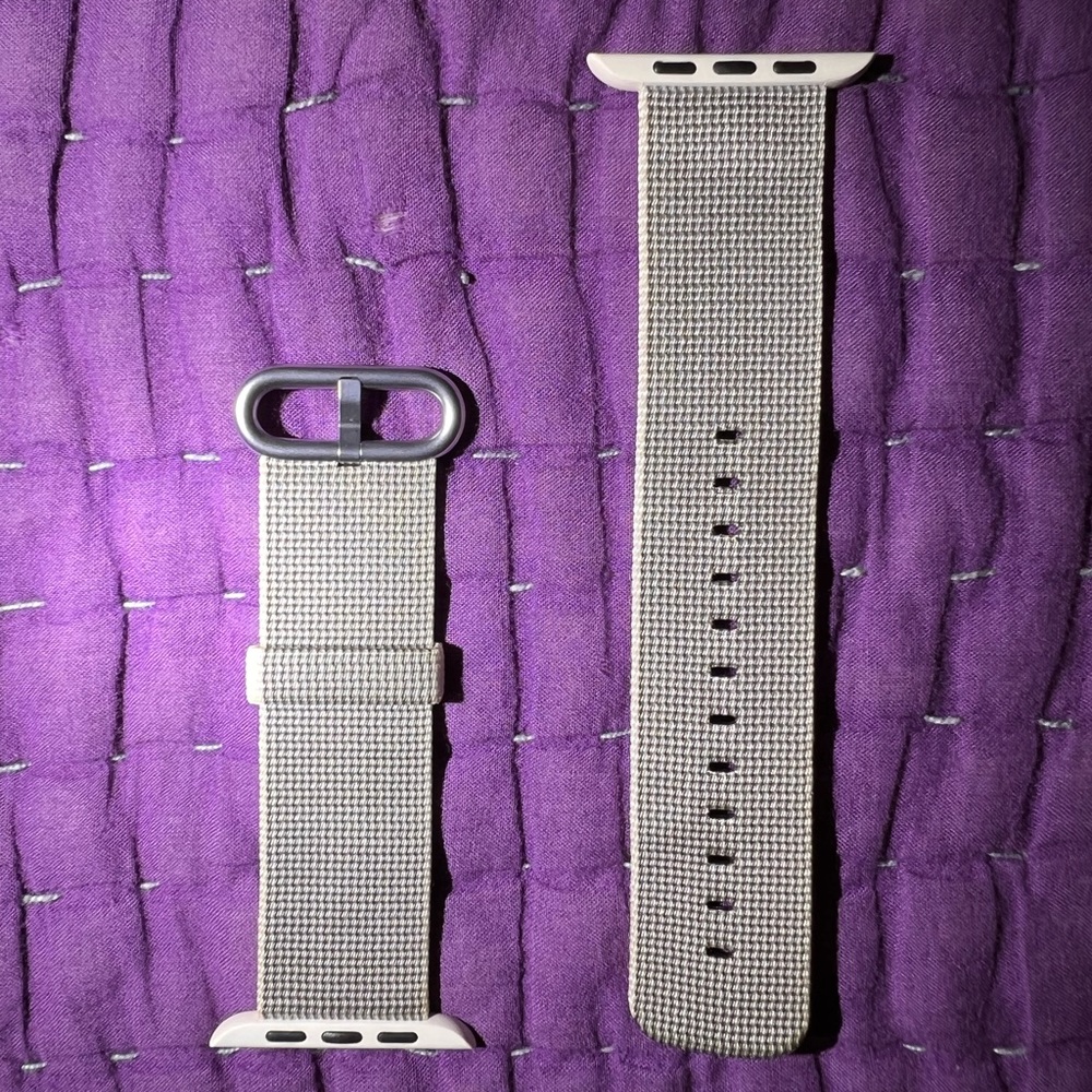 white and black apple watch band 42mm / 44mm / 45 mm / 49mm